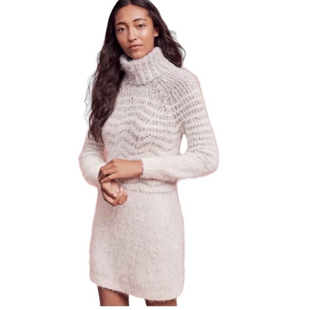 ANTHRPOLOGIE Sleeping on Snow‎ Shelby Eyelash Sweater Dress